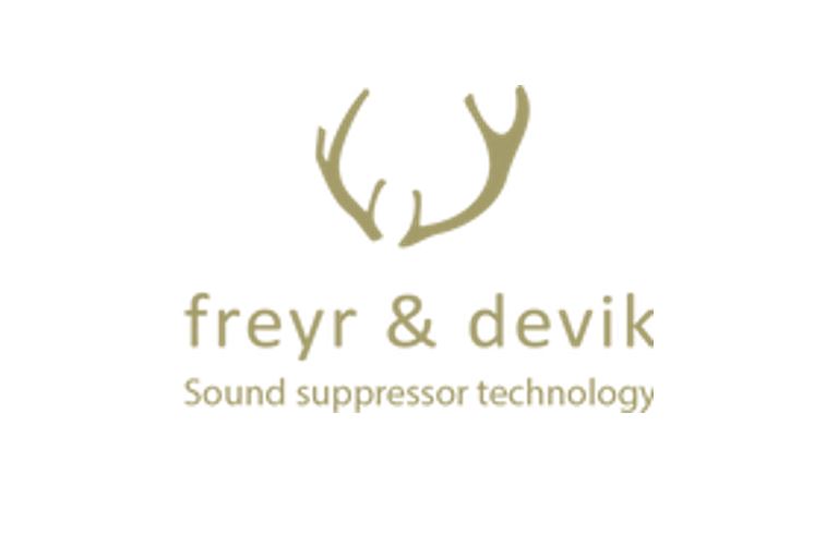Freyr et Devik